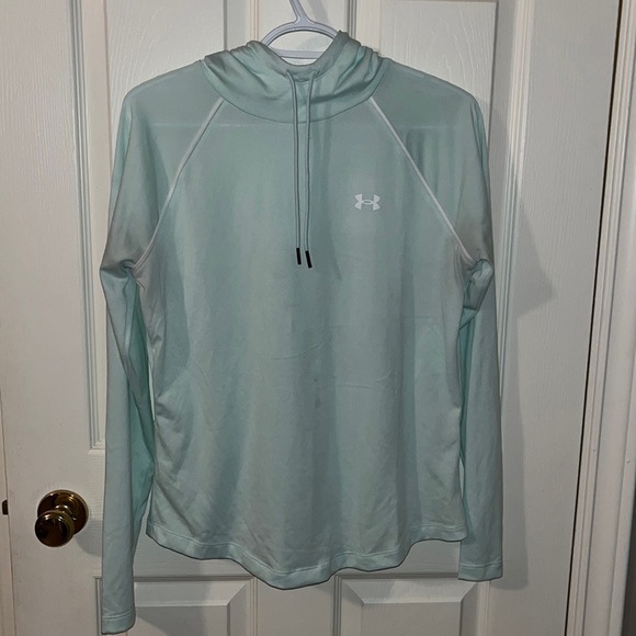 Under Armour Long Sleeve - Picture 1 of 3